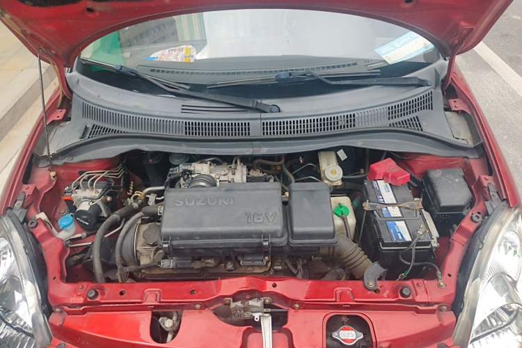 Used Suzuki Swift 2011 1.3L Manual Value Edition Engine Bay