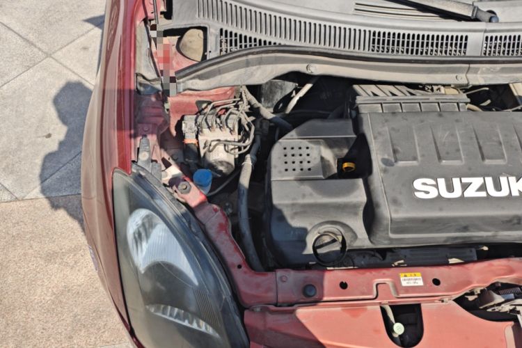 Used Suzuki Swift 2011 1.5L Automatic Sport Edition Engine Bay Right