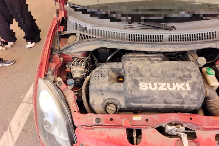 Used Suzuki Swift 2011 1.5L Automatic Sport Edition Engine Bay Right