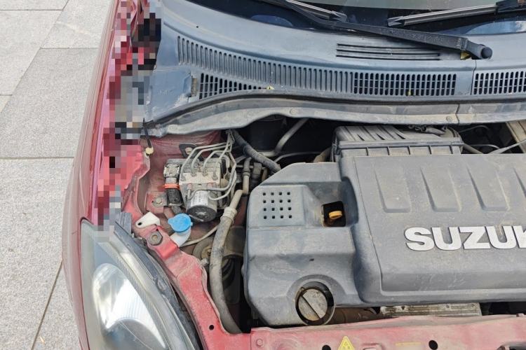 Used Suzuki Swift 2011 1.5L Automatic Fashion Edition Engine Bay Right