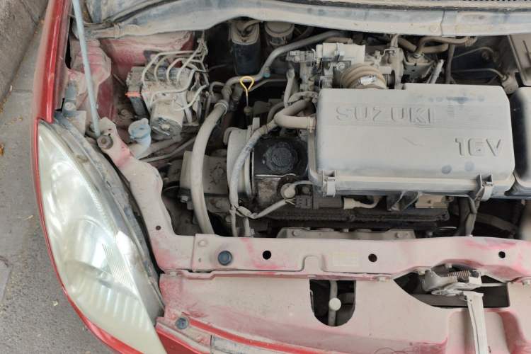 Used Suzuki Swift 2011 1.3L Manual Value Edition Engine Bay Right