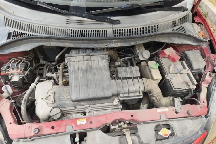 Used Suzuki Swift 2011 1.5L Automatic Fashion Edition Engine Bay