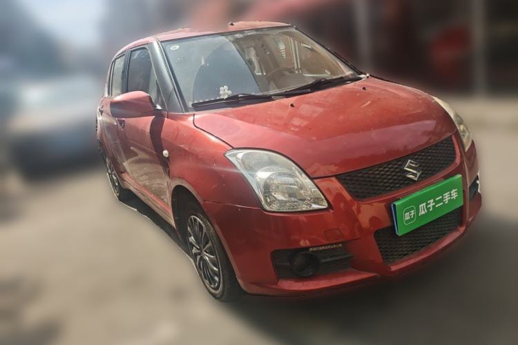 Used Suzuki Swift 2011 1.3L Manual Value Edition Front Right 45 Deg