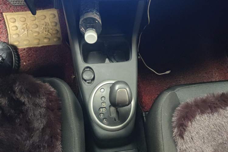 Used Suzuki Swift 2011 1.5L Automatic Sport Audiovisual Edition Gear Lever