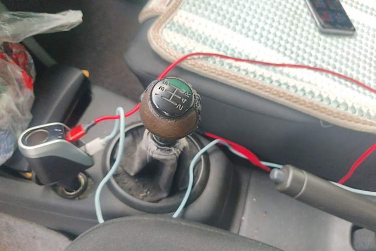 Used Suzuki Swift 2011 1.3L Manual Value Edition Gear Lever