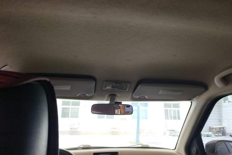 Used Suzuki Swift 2011 1.5L Automatic Sport Edition Headliner