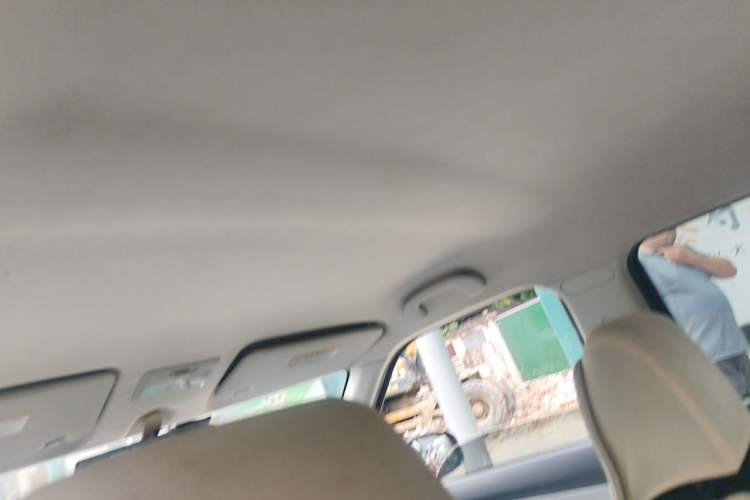 Used Suzuki Swift 2011 1.3L Manual Value Edition Headliner