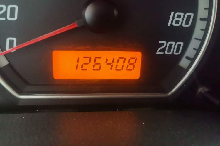 Used Suzuki Swift 2011 1.5L Manual Fashion Edition Odometer Close Up