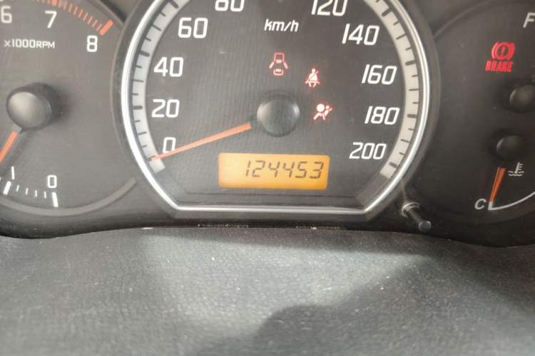 Used Suzuki Swift 2011 1.5L Manual Fashion Edition Odometer Close Up