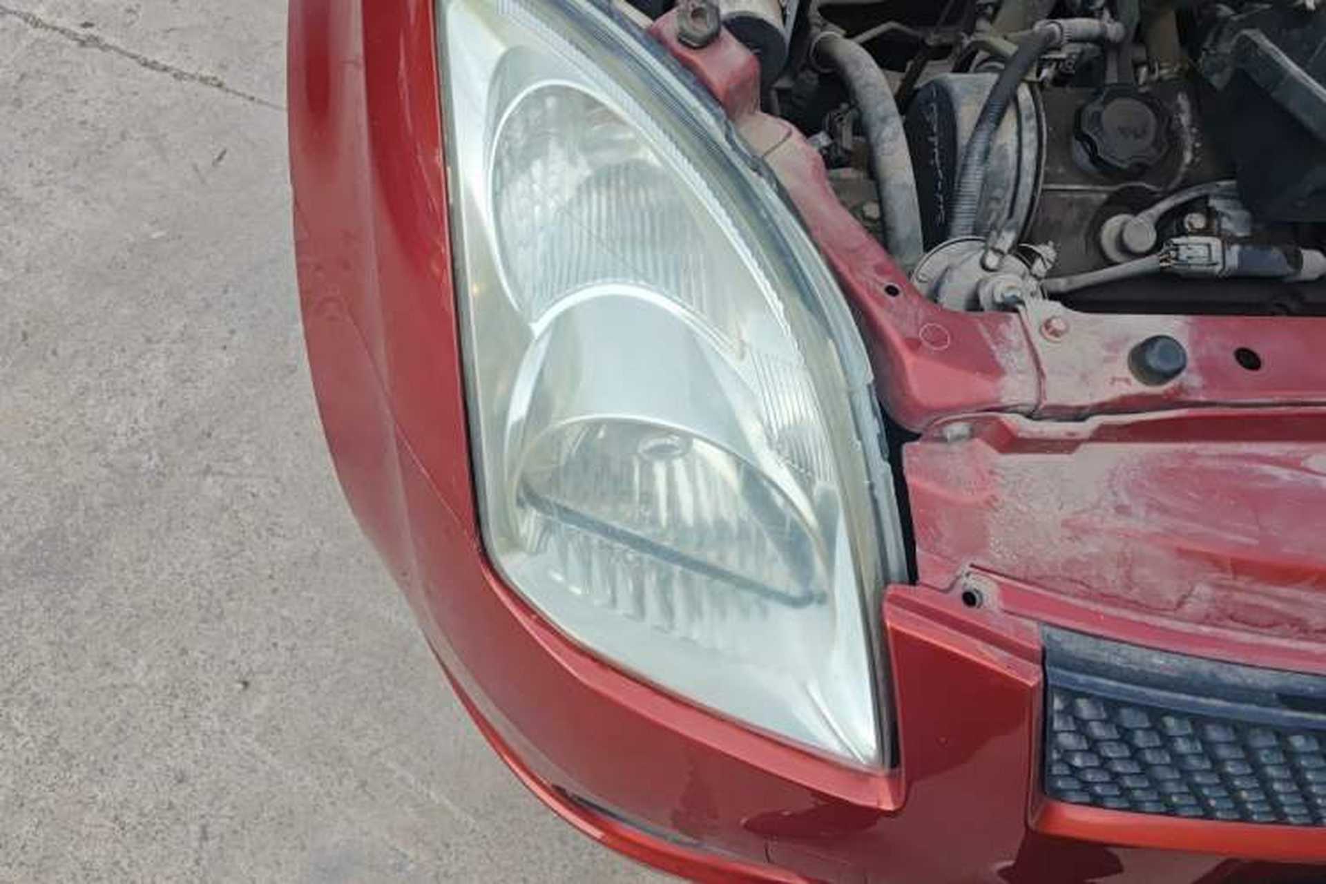 Used Suzuki Swift 2011 1.3L Manual Value Edition Right Front Headlight