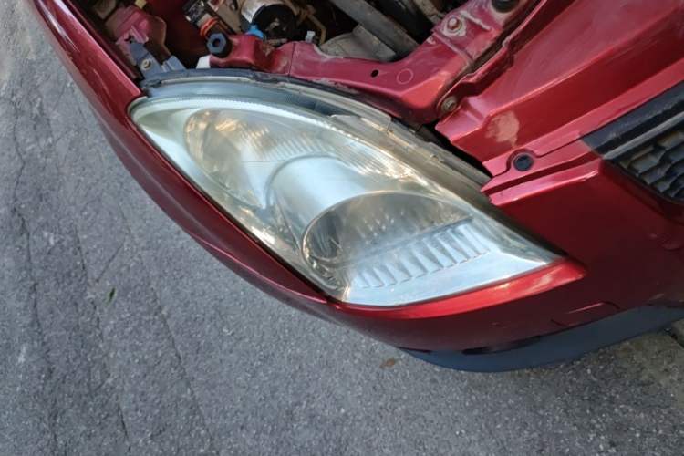 Used Suzuki Swift 2011 1.3L Manual Value Edition Right Front Headlight