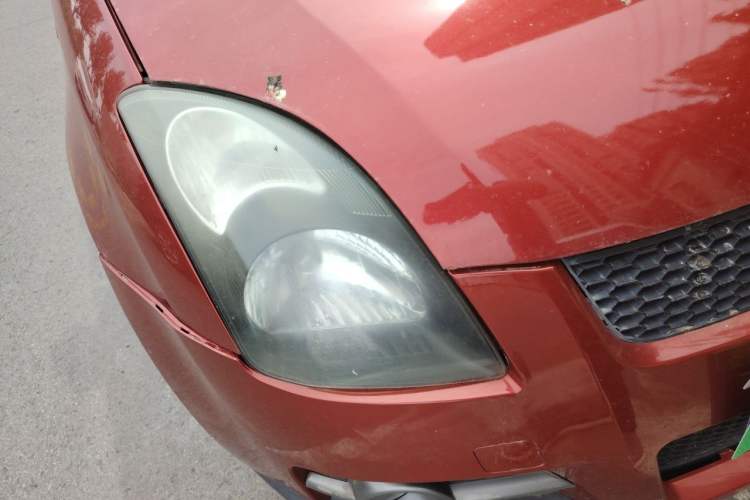 Used Suzuki Swift 2011 1.5L Manual Fashion Edition Right Front Headlight