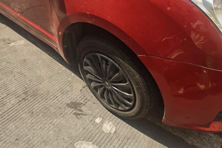 Used Suzuki Swift 2011 1.3L Manual Value Edition Right Front Wheel Hub