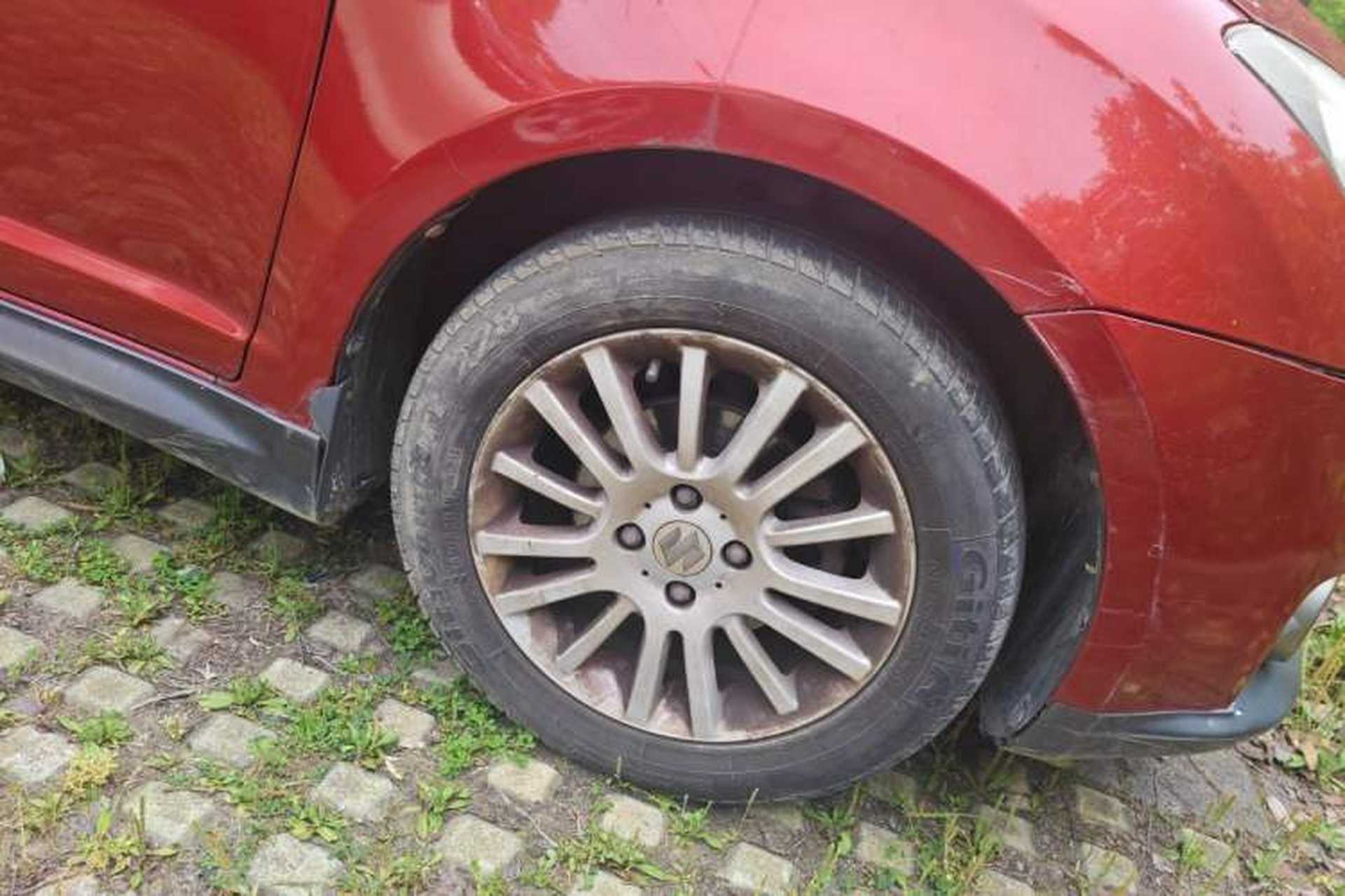 Used Suzuki Swift 2011 1.5L Automatic Sport Audiovisual Edition Right Front Wheel Hub