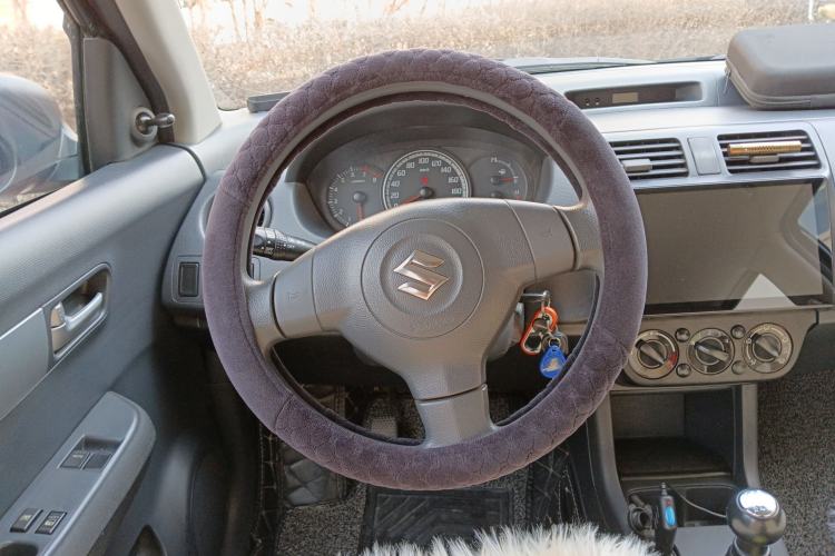Used Suzuki Swift 2011 1.3L Manual Value Edition Steering Wheel