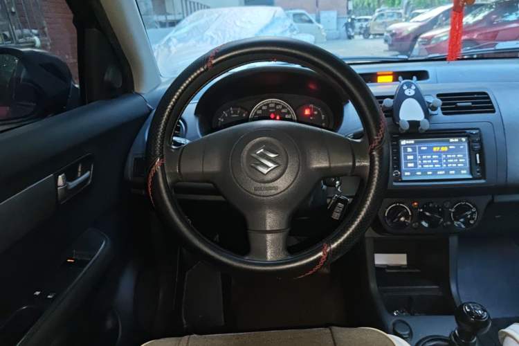 Used Suzuki Swift 2011 1.3L Manual Value Edition Steering Wheel