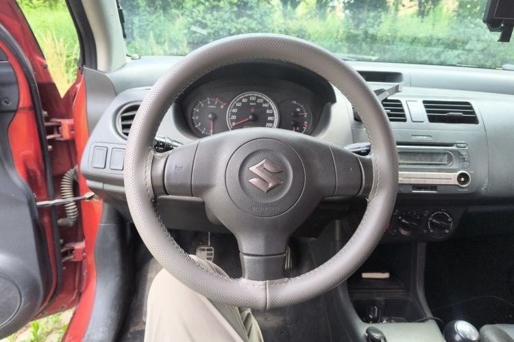Used Suzuki Swift 2011 1.3L Manual Value Edition Steering Wheel