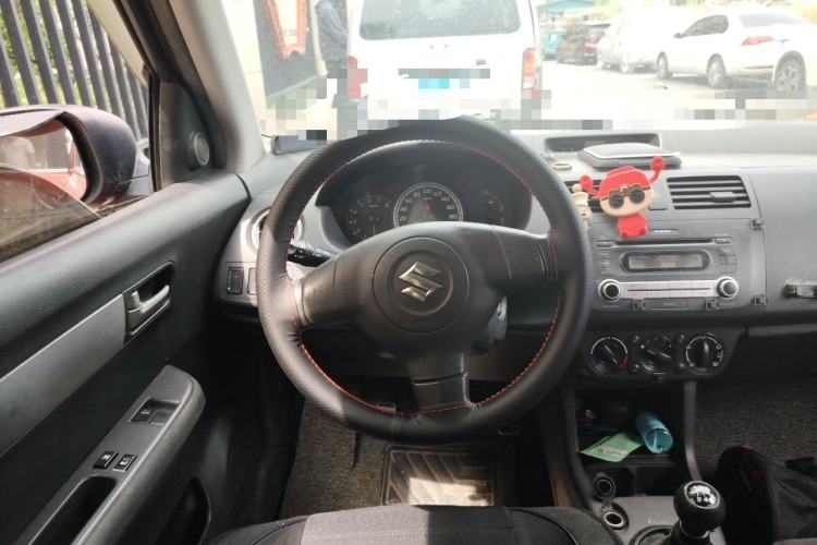 Used Suzuki Swift 2011 1.5L Manual Fashion Edition Steering Wheel