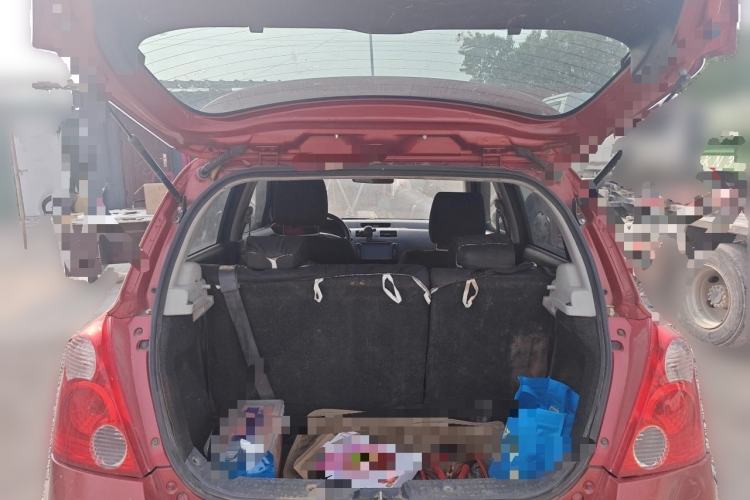 Used Suzuki Swift 2011 1.5L Automatic Fashion Edition Trunk
