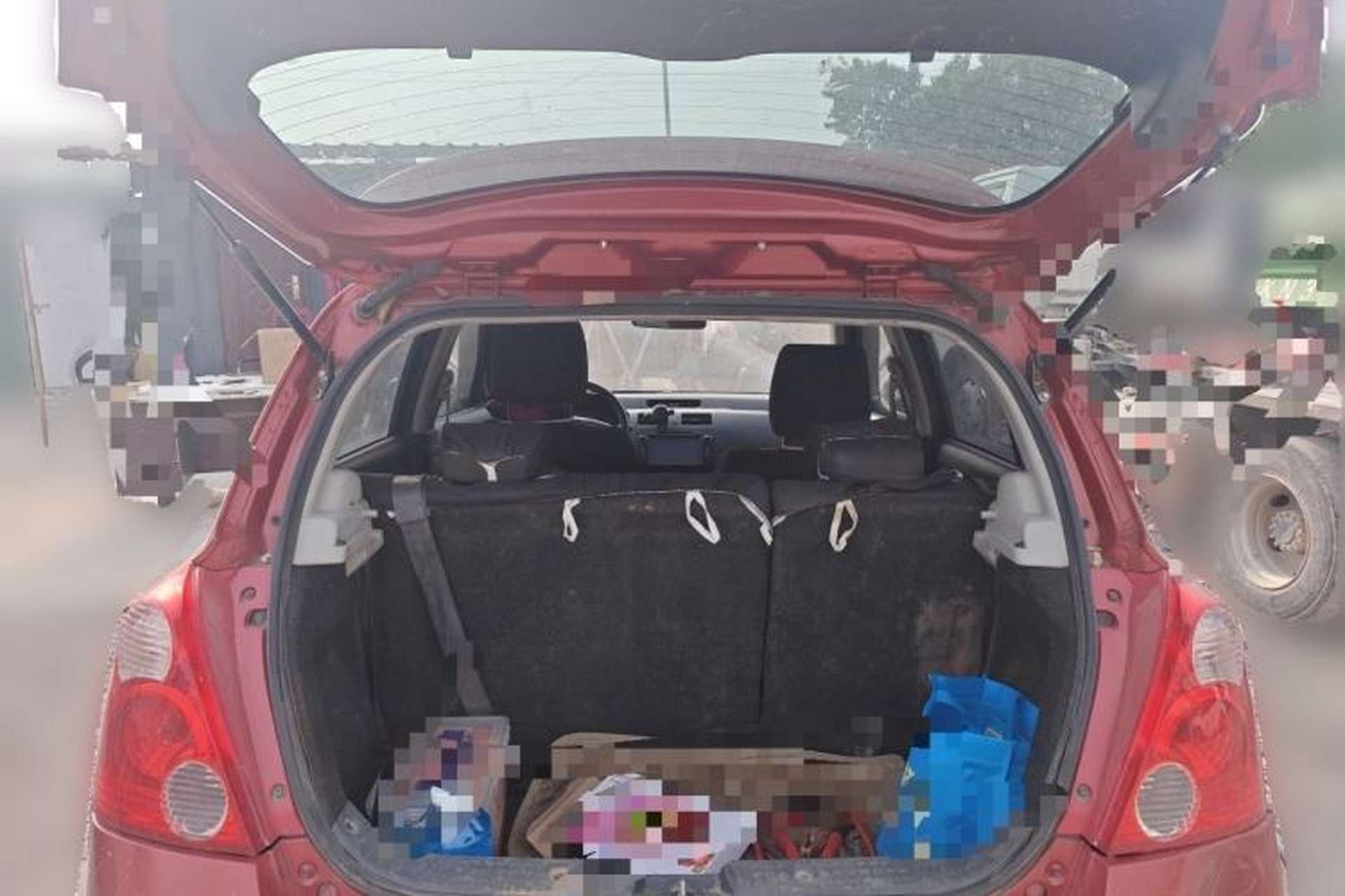 Used Suzuki Swift 2011 1.5L Automatic Fashion Edition Trunk