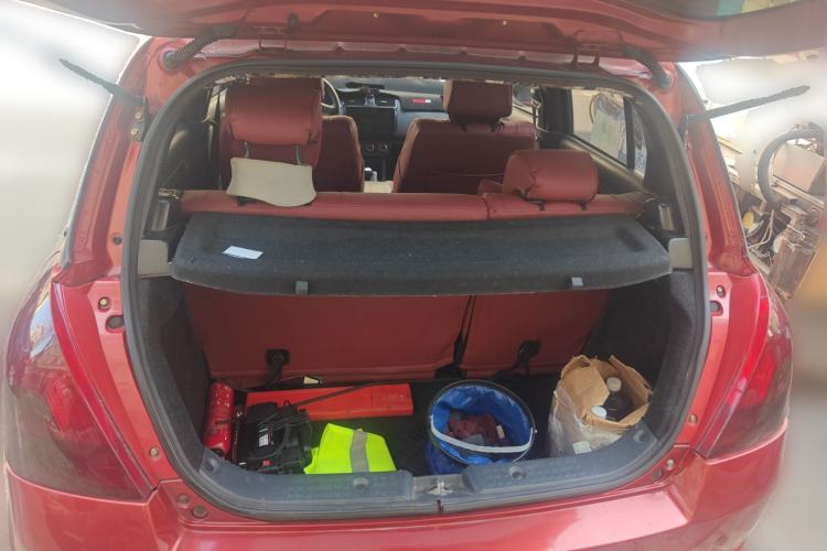 Used Suzuki Swift 2011 1.3L Manual Value Edition Trunk