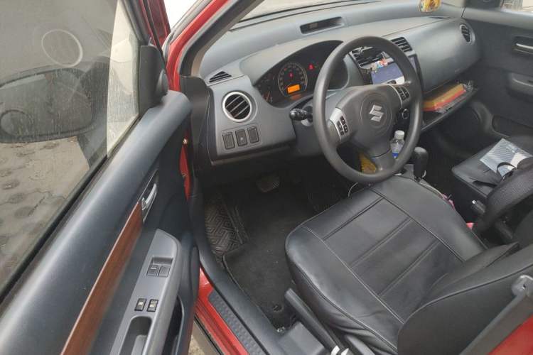 Used Suzuki Swift 2011 1.5L Automatic Fashion Edition Driver Seat