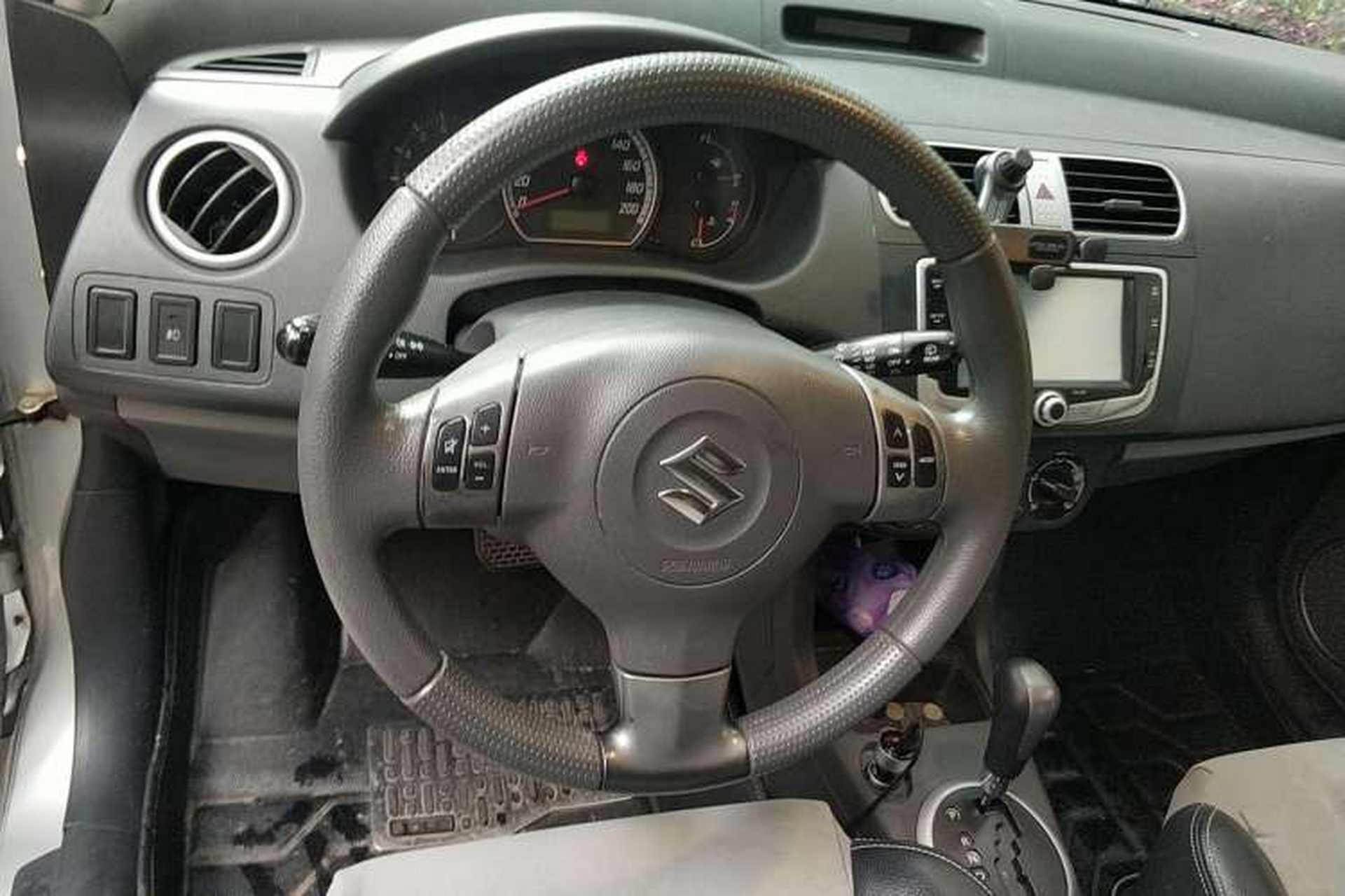 Used Suzuki Swift 2011 1.5L Automatic Sport Audiovisual Edition Steering Wheel