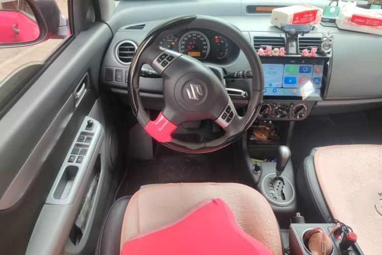 Used Suzuki Swift 2011 1.5L Automatic Sport Edition Steering Wheel
