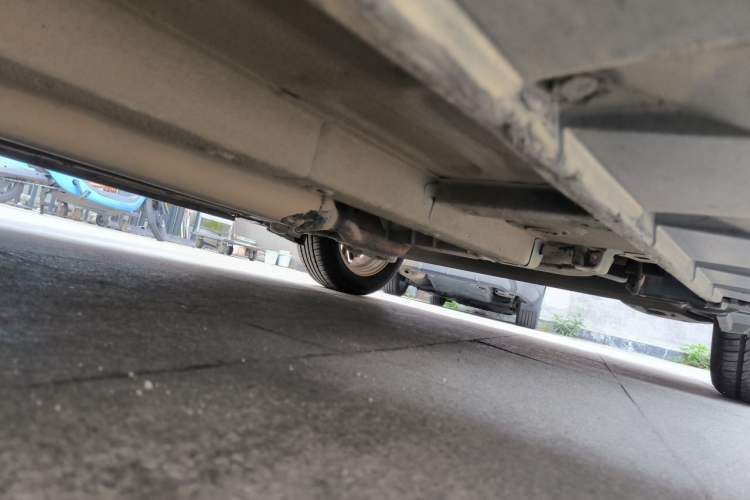 Used Suzuki Swift 2011 1.5L Automatic Fashion Edition Chassis Front Left