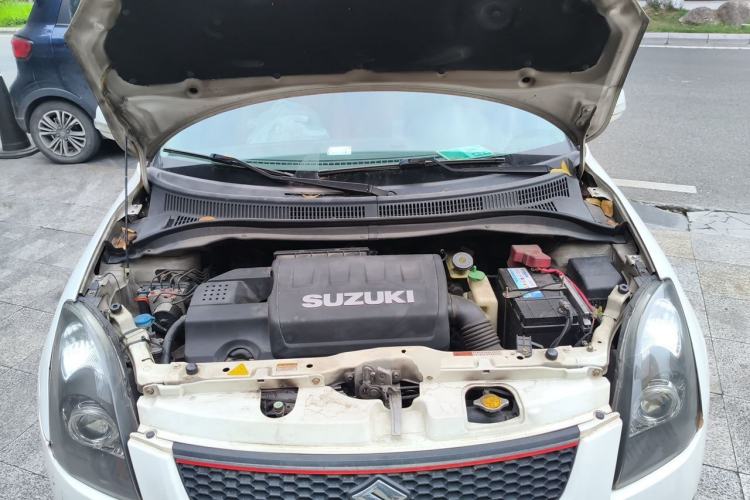 Used Suzuki Swift 2011 1.5L Automatic Sport Audiovisual Edition Engine Bay