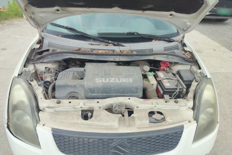 Used Suzuki Swift 2011 1.5L Manual Sport Audiovisual Edition Engine Bay