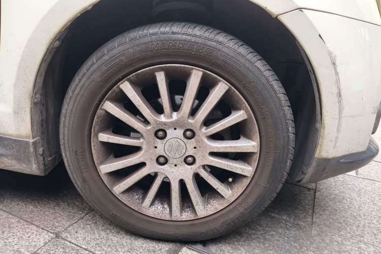 Used Suzuki Swift 2011 1.5L Automatic Sport Audiovisual Edition Right Front Wheel Hub