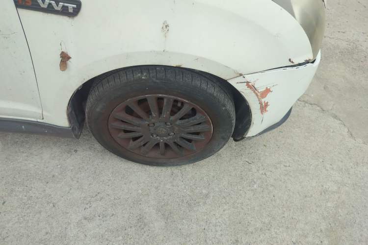 Used Suzuki Swift 2011 1.5L Manual Sport Audiovisual Edition Right Front Wheel Hub