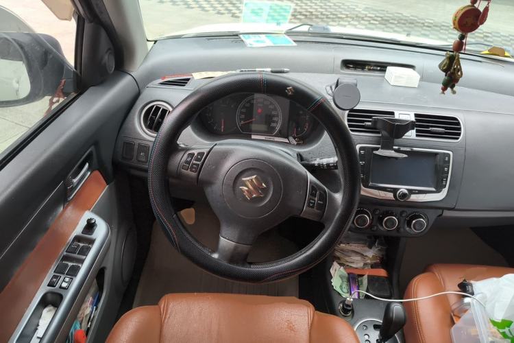 Used Suzuki Swift 2011 1.5L Automatic Sport Audiovisual Edition Steering Wheel