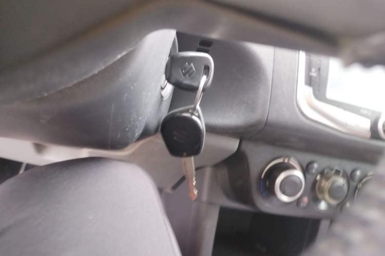 Used Suzuki Swift 2011 1.5L Manual Sport Audiovisual Edition Vehicle Key