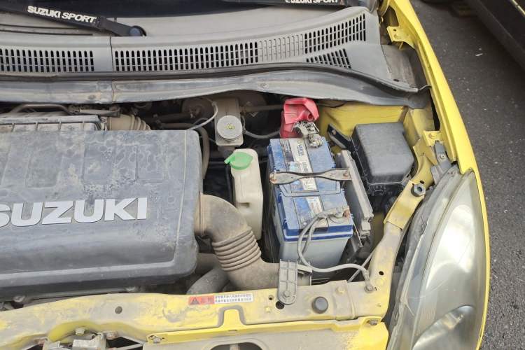 Used Suzuki Swift 2011 1.5L Manual Sport Edition Engine Bay Left