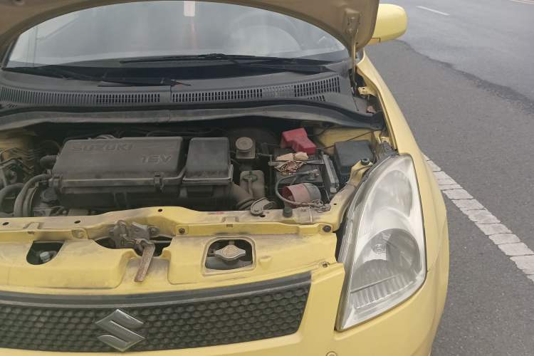 Used Suzuki Swift 2011 1.3L Automatic Fashion Edition Engine Bay Left