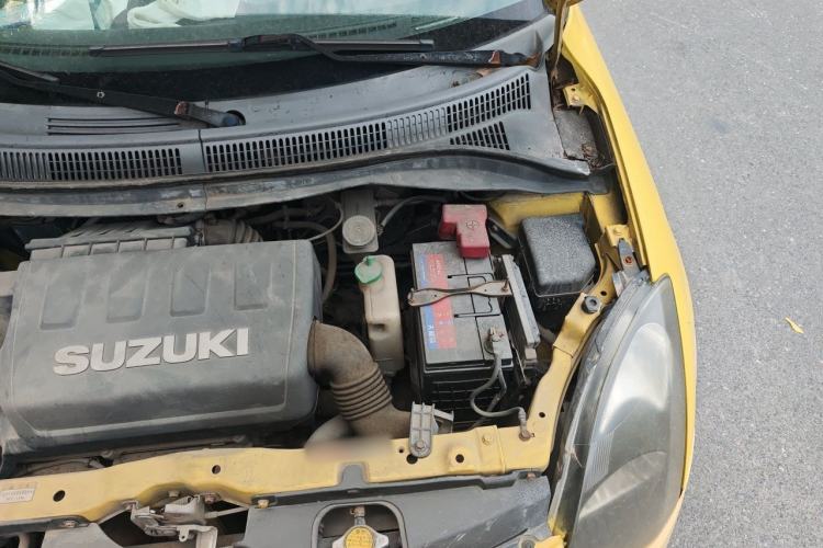 Used Suzuki Swift 2011 1.5L Manual Sport Edition Engine Bay Left