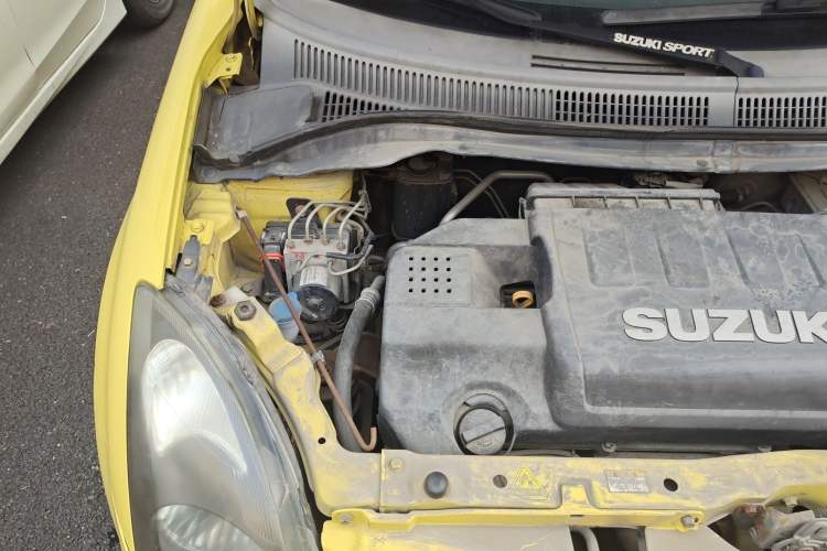 Used Suzuki Swift 2011 1.5L Manual Sport Edition Engine Bay Right