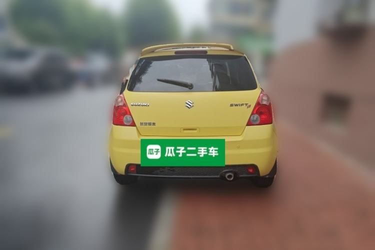 Used Suzuki Swift 2011 1.5L Manual Fashion Edition Rear
