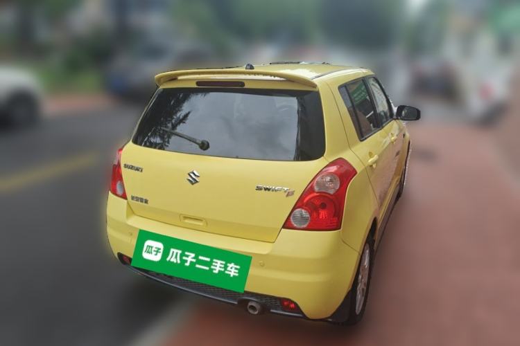 Used Suzuki Swift 2011 1.5L Manual Fashion Edition Rear Right 45 Deg