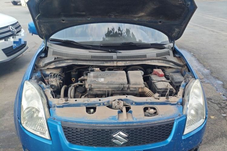 Used Suzuki Swift 2012 1.3L Manual Value Edition Engine Bay