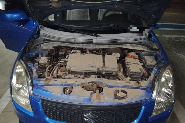 Used Suzuki Swift 2012 1.3L Manual Value Edition Engine Bay