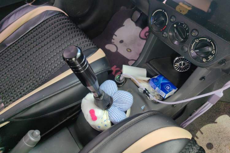 Used Suzuki Swift 2012 1.3L Manual Value Edition Gear Lever