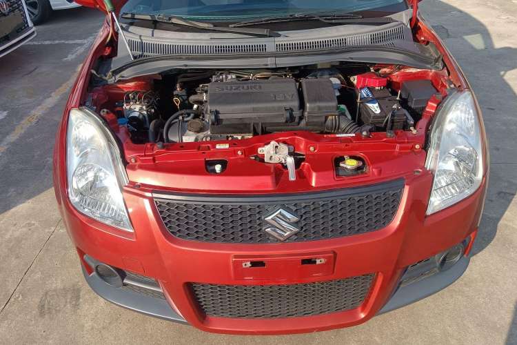 Used Suzuki Swift 2012 1.3L Manual Value Edition Engine Bay
