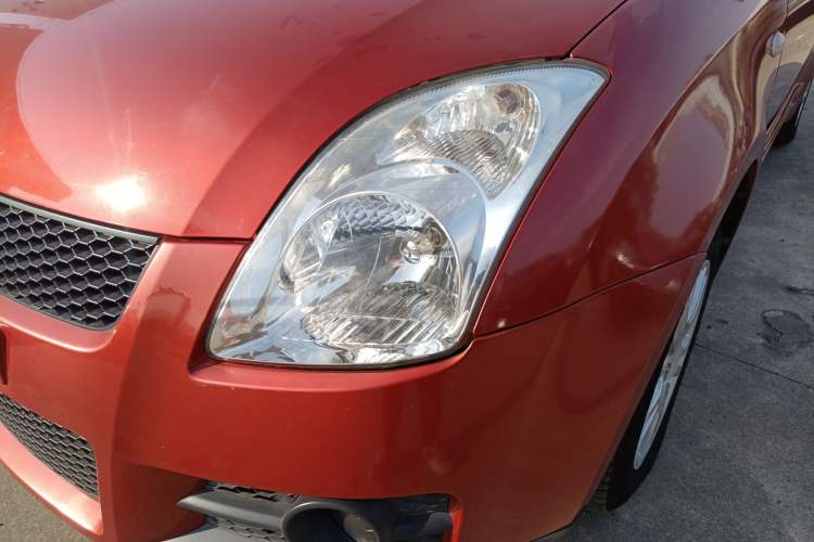 Used Suzuki Swift 2012 1.3L Manual Value Edition Left Front Headlight