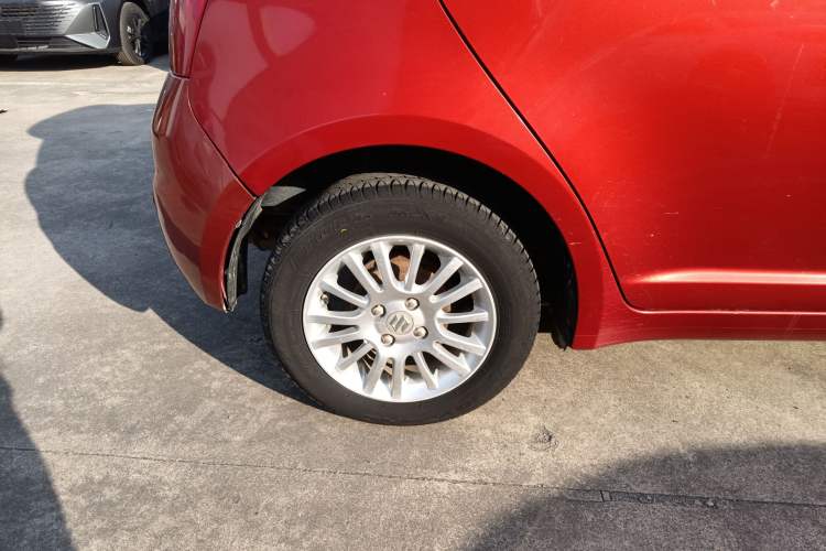 Used Suzuki Swift 2012 1.3L Manual Value Edition Right Rear Wheel Hub