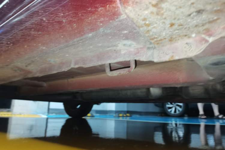 Used Suzuki Swift 2012 1.3L Manual Value Edition Chassis Front Right