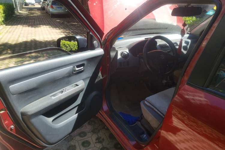 Used Suzuki Swift 2012 1.3L Manual Value Edition Driver Seat