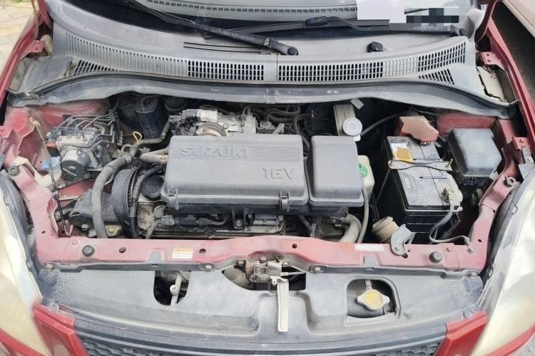 Used Suzuki Swift 2012 1.3L Manual Value Edition Engine Bay